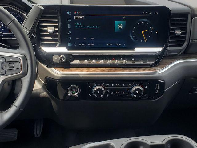 2023 Chevrolet Silverado 1500 4WD Crew Cab Short Bed LT with 2FL