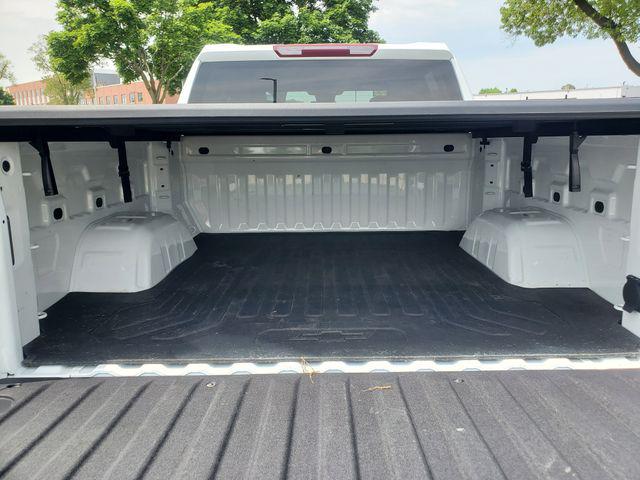 2023 Chevrolet Silverado 1500 4WD Crew Cab Short Bed LT with 2FL