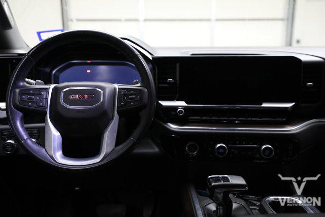 2023 GMC Sierra 1500 4WD Crew Cab Short Box SLT