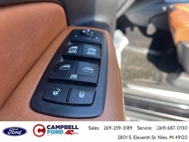 2012 Jeep Grand Cherokee Overland