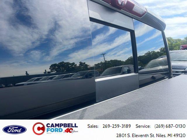 2023 GMC Sierra 1500 4WD Crew Cab Short Box AT4