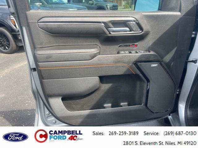 2023 GMC Sierra 1500 4WD Crew Cab Short Box AT4