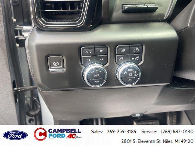 2023 GMC Sierra 1500 4WD Crew Cab Short Box AT4