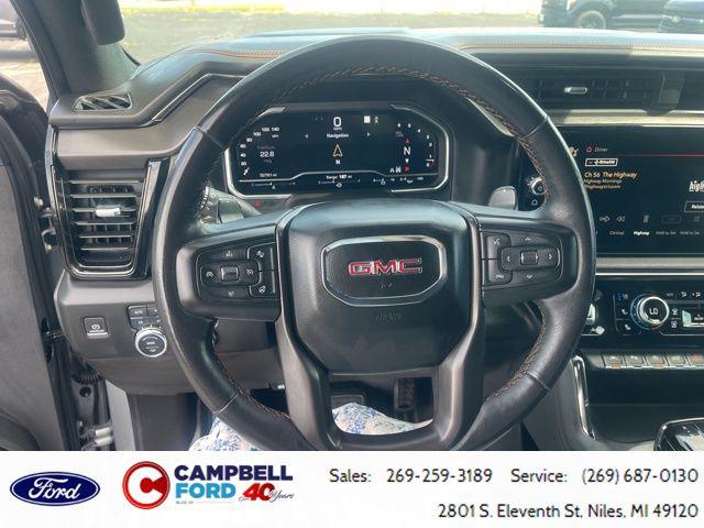 2023 GMC Sierra 1500 4WD Crew Cab Short Box AT4
