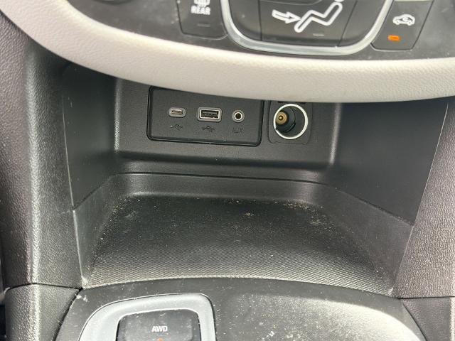 2020 Chevrolet Equinox AWD LS