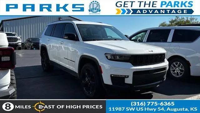 2022 Jeep Grand Cherokee L Limited 4x4 for sale in Augusta, KS
