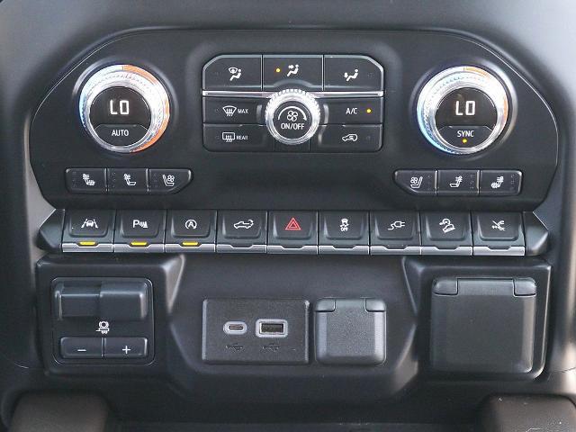 2021 GMC Sierra 1500 4WD Crew Cab Short Box Denali