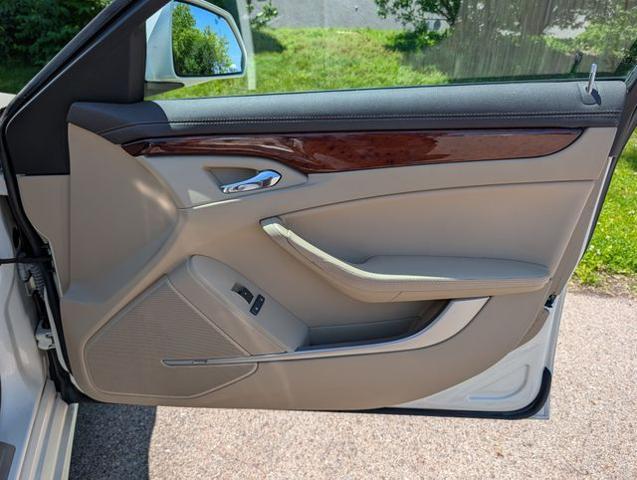 2011 Cadillac CTS Luxury