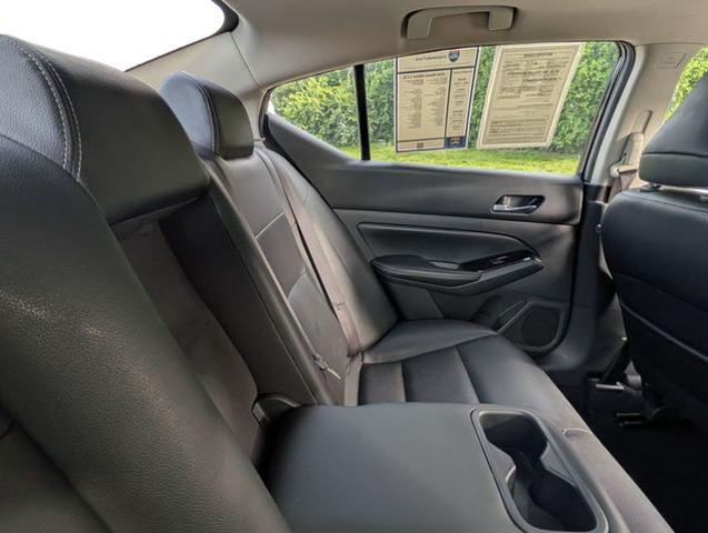 2020 Nissan Altima SL FWD