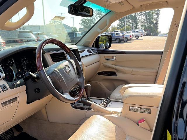 2013 Lexus LX 570 Base