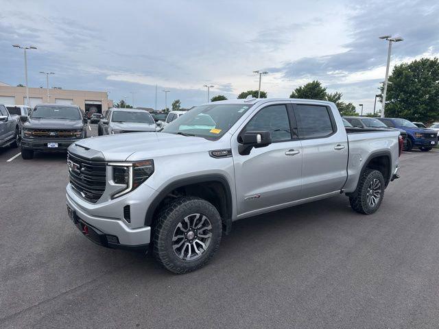 2022 GMC Sierra 1500 4WD Crew Cab Short Box AT4