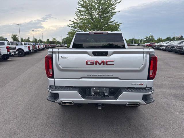 2022 GMC Sierra 1500 4WD Crew Cab Short Box AT4