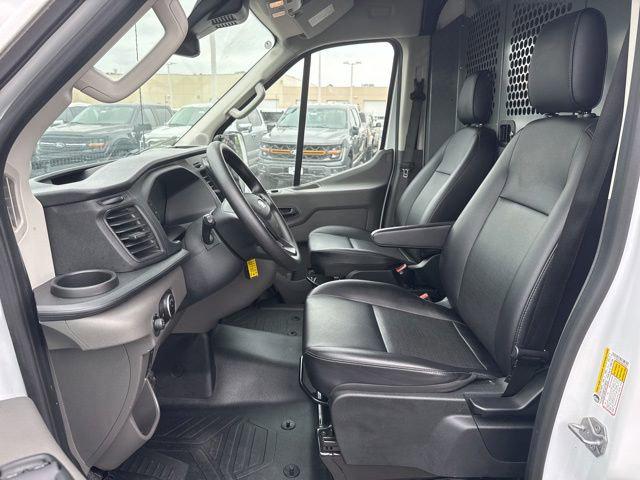 2025 Ford Transit Cargo Van 148 WB Medium Roof Cargo
