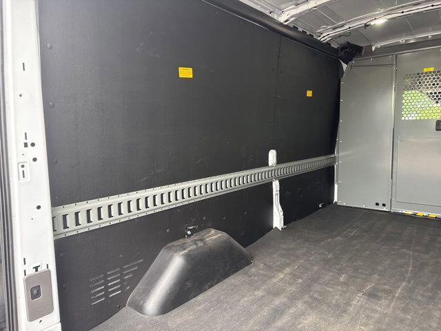 2025 Ford Transit Cargo Van 148 WB Medium Roof Cargo