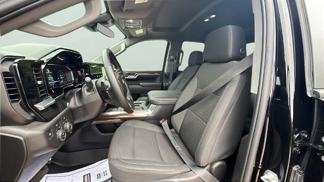 2025 Chevrolet Silverado 1500 4WD Double Cab Standard Bed LT
