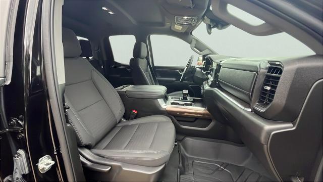 2025 Chevrolet Silverado 1500 4WD Double Cab Standard Bed LT