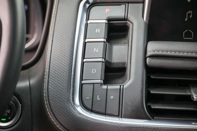 2024 GMC Yukon 4WD SLT