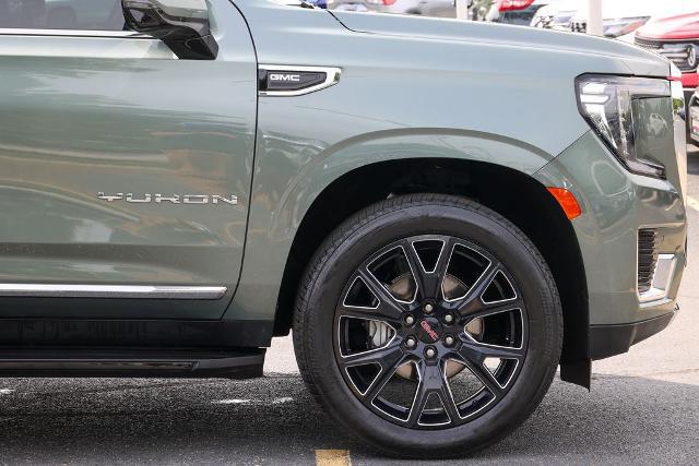 2024 GMC Yukon 4WD SLT