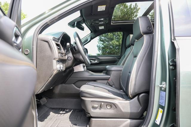 2024 GMC Yukon 4WD SLT