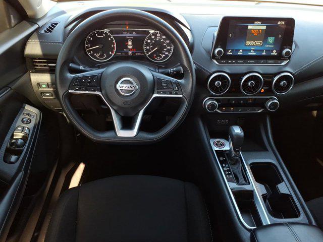 2023 Nissan Sentra SV Xtronic CVT
