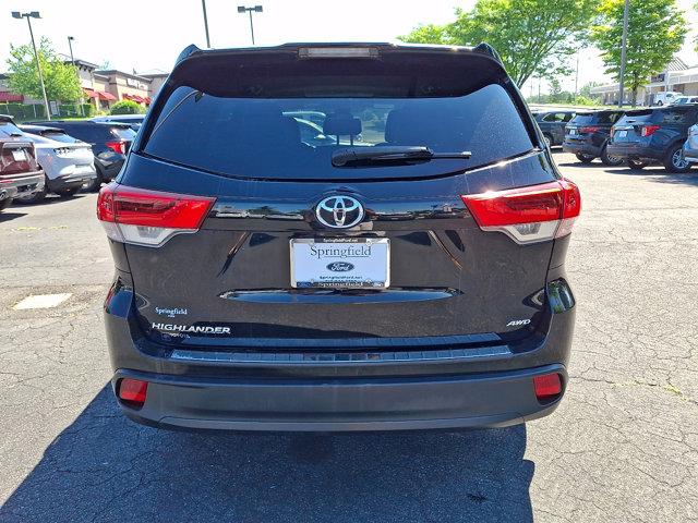 2017 Toyota Highlander LE