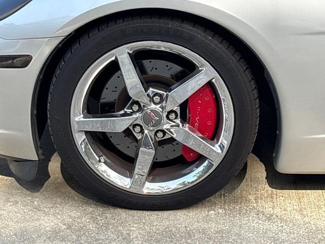 2005 Chevrolet Corvette Base