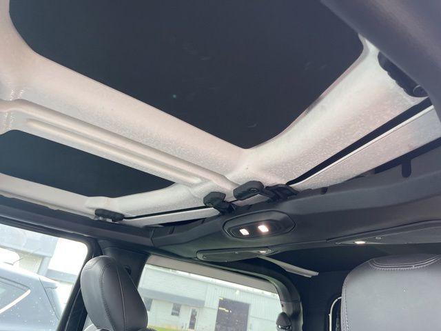 2024 Jeep Wrangler 2-Door Recon 4x4
