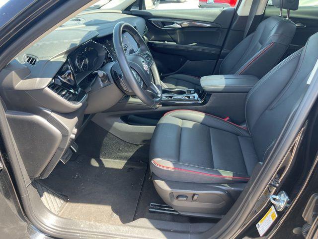 2023 Buick Envision Essence AWD
