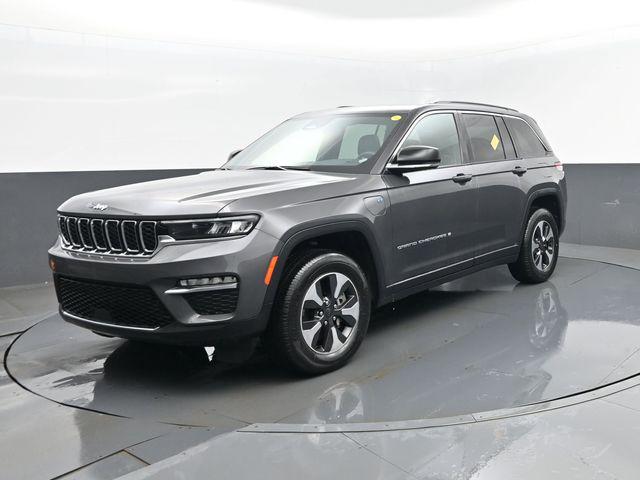 2024 Jeep Grand Cherokee Base