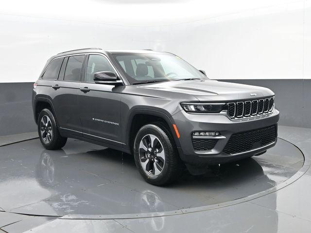 2024 Jeep Grand Cherokee Base