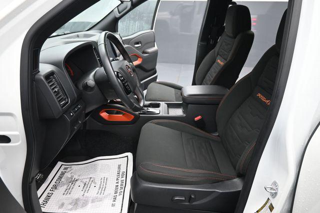 2024 Nissan Frontier Crew Cab PRO-4X 4x4