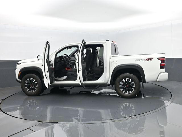2024 Nissan Frontier Crew Cab PRO-4X 4x4