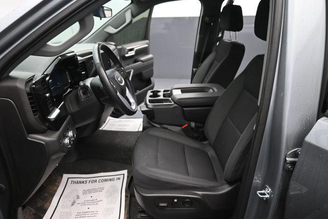 2023 GMC Sierra 1500 4WD Crew Cab Short Box Elevation with 3VL
