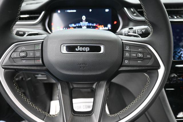 2024 Jeep Grand Cherokee Laredo 4x4