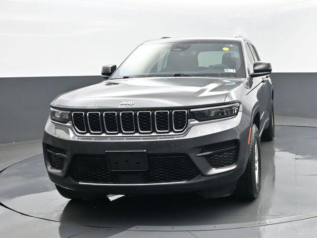 2024 Jeep Grand Cherokee Laredo 4x4