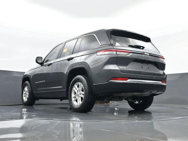 2024 Jeep Grand Cherokee Laredo 4x4