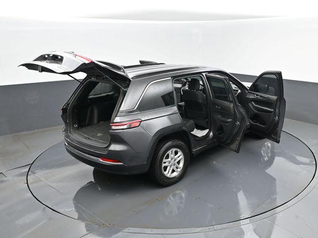 2024 Jeep Grand Cherokee Laredo 4x4