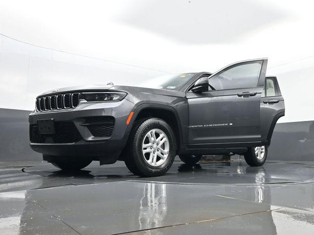 2024 Jeep Grand Cherokee Laredo 4x4