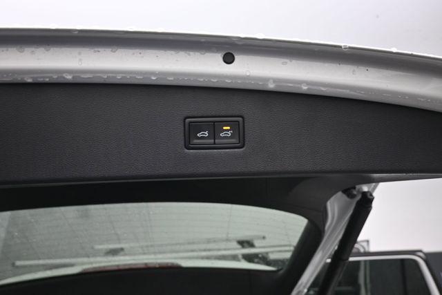 2019 Volkswagen Tiguan 2.0T SEL Premium