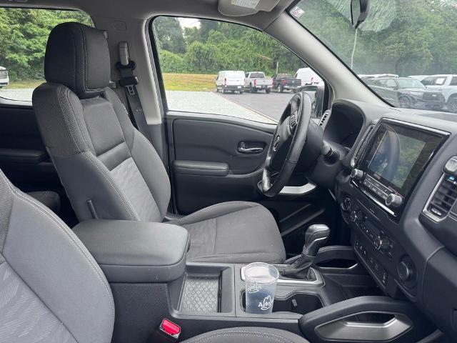 2022 Nissan Frontier Crew Cab SV 4x4