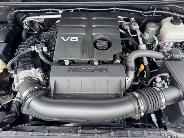 2022 Nissan Frontier Crew Cab SV 4x4