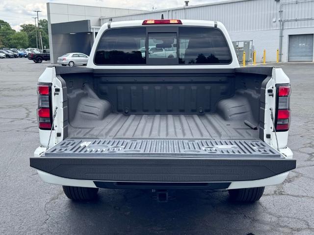 2022 Nissan Frontier Crew Cab SV 4x4