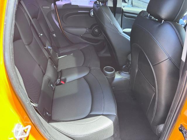 2015 MINI Hardtop Cooper