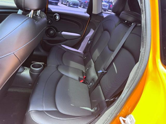 2015 MINI Hardtop Cooper