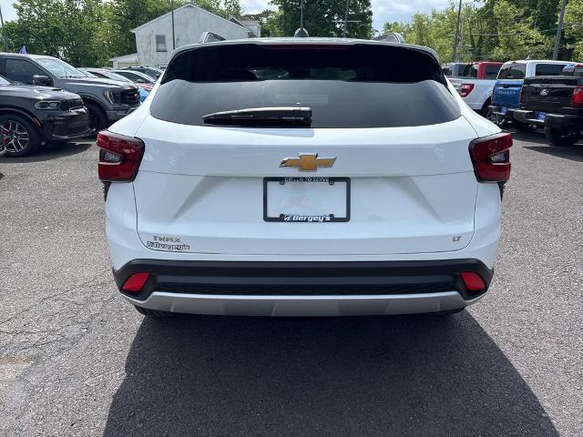 2024 Chevrolet Trax FWD LT