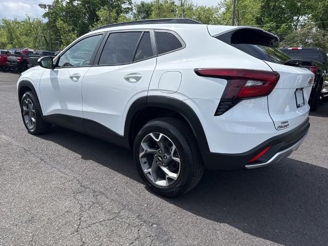 2024 Chevrolet Trax FWD LT