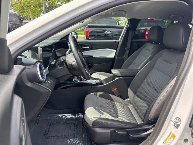 2024 Chevrolet Trax FWD LT