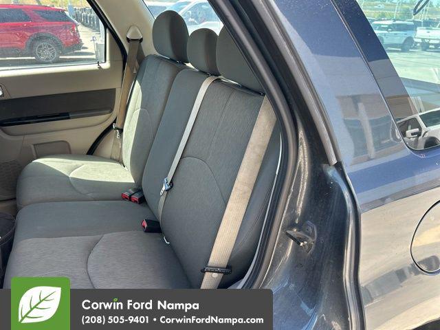2010 Mazda Tribute i Sport