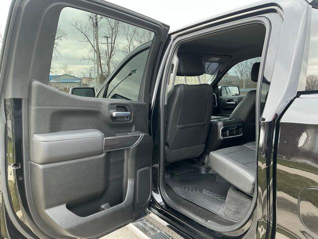 2021 Chevrolet Silverado 1500 4WD Crew Cab Short Bed LTZ