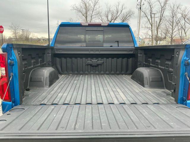 2023 Chevrolet Silverado 1500 4WD Crew Cab Short Bed RST